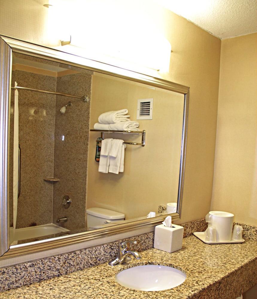 Comfort Inn & Suites Airport Syracuse Eksteriør bilde