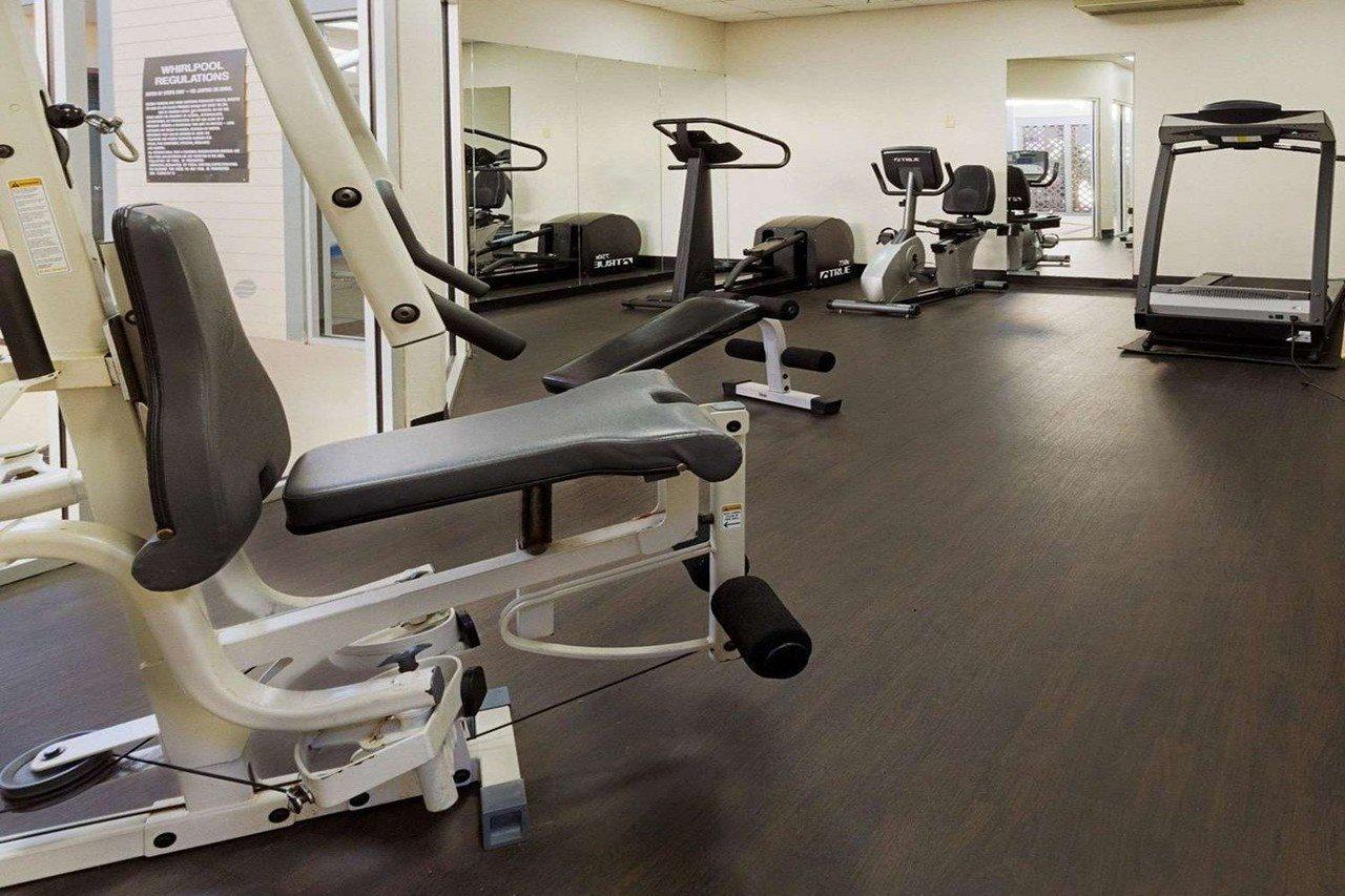 Comfort Inn & Suites Airport Syracuse Eksteriør bilde