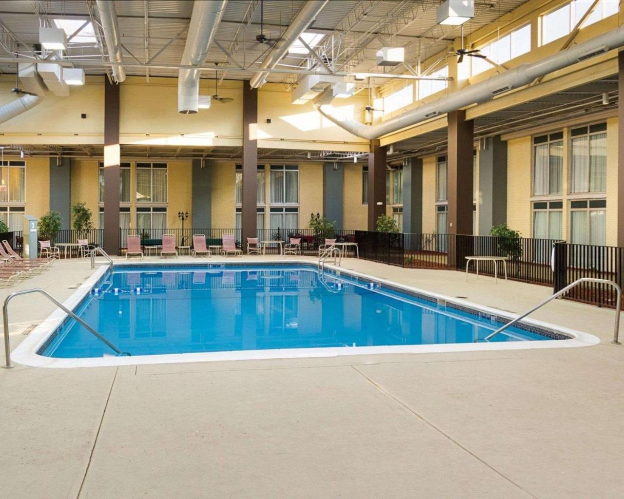 Comfort Inn & Suites Airport Syracuse Eksteriør bilde