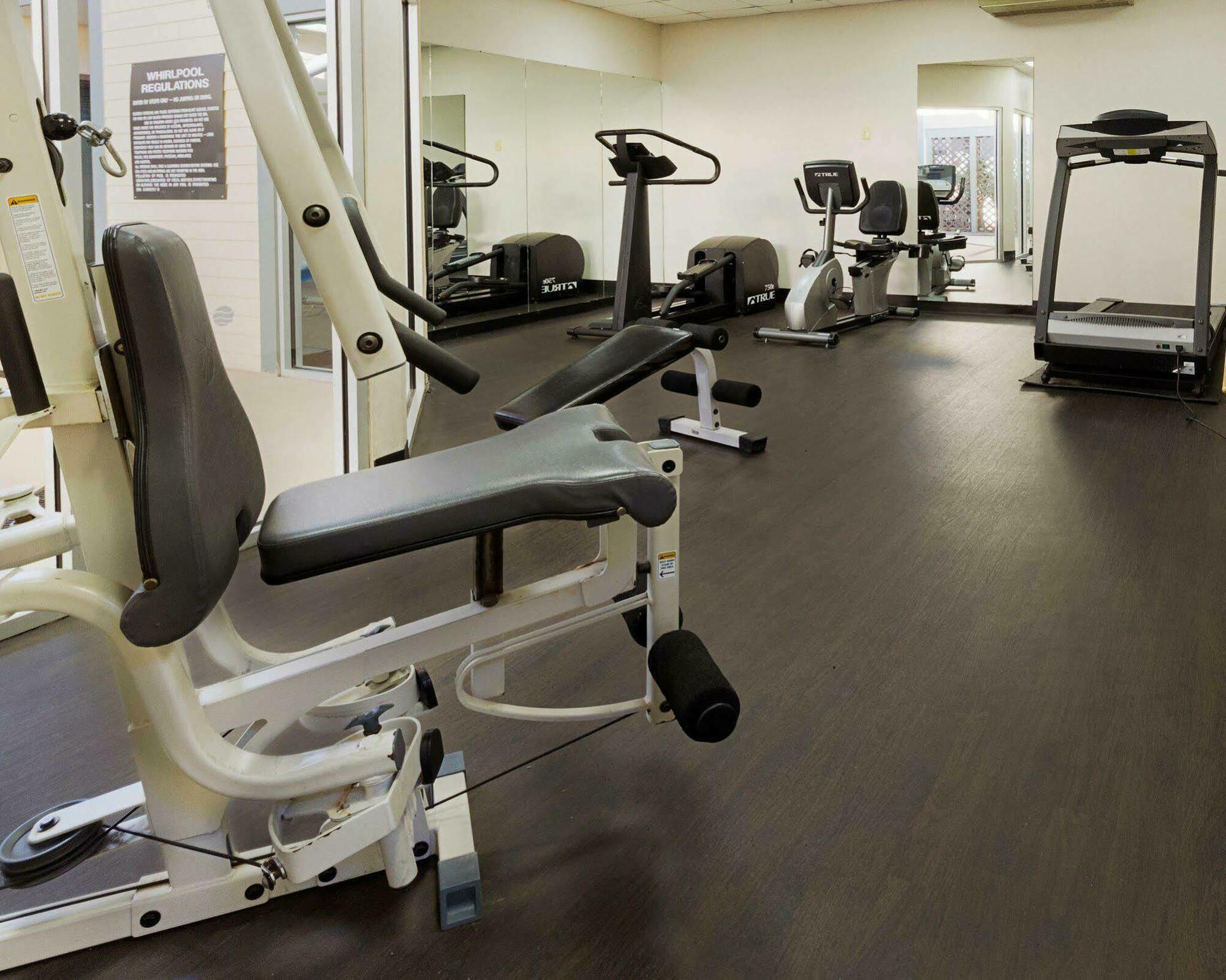 Comfort Inn & Suites Airport Syracuse Eksteriør bilde