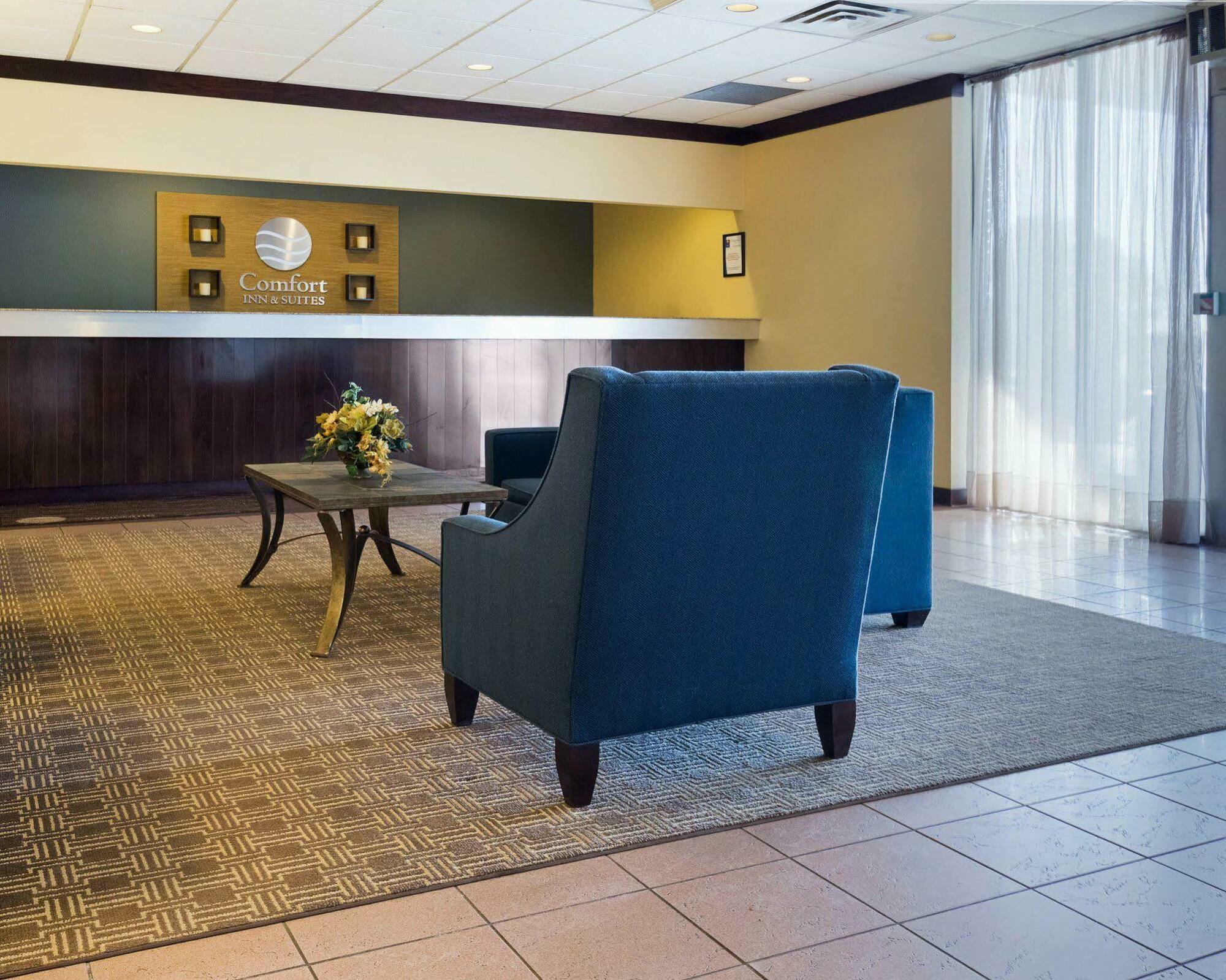 Comfort Inn & Suites Airport Syracuse Eksteriør bilde